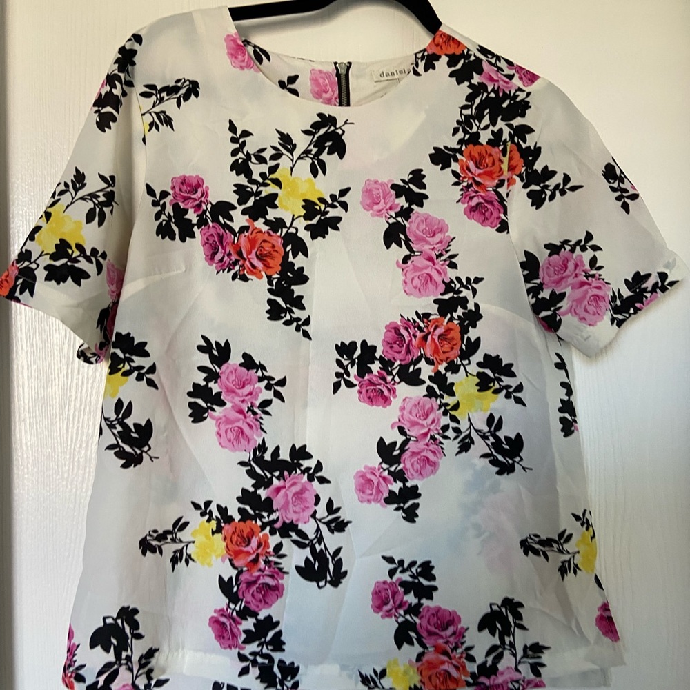 Floral Rose Short Sleeve Blouse